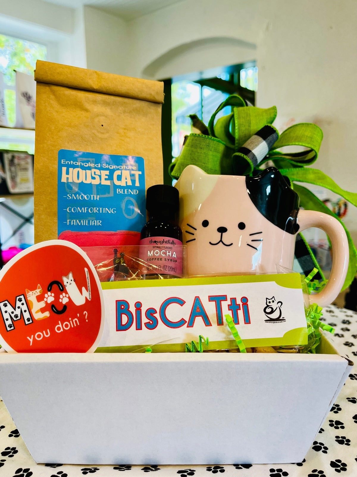 Cat themed coffee gift set for cat lovers